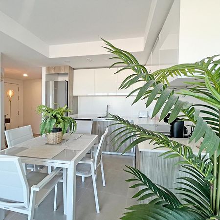 Global Properties, Apartamento Con Terraza Y Vistas Al Mar Y A La Montana 카넷드버렝구어 외부 사진