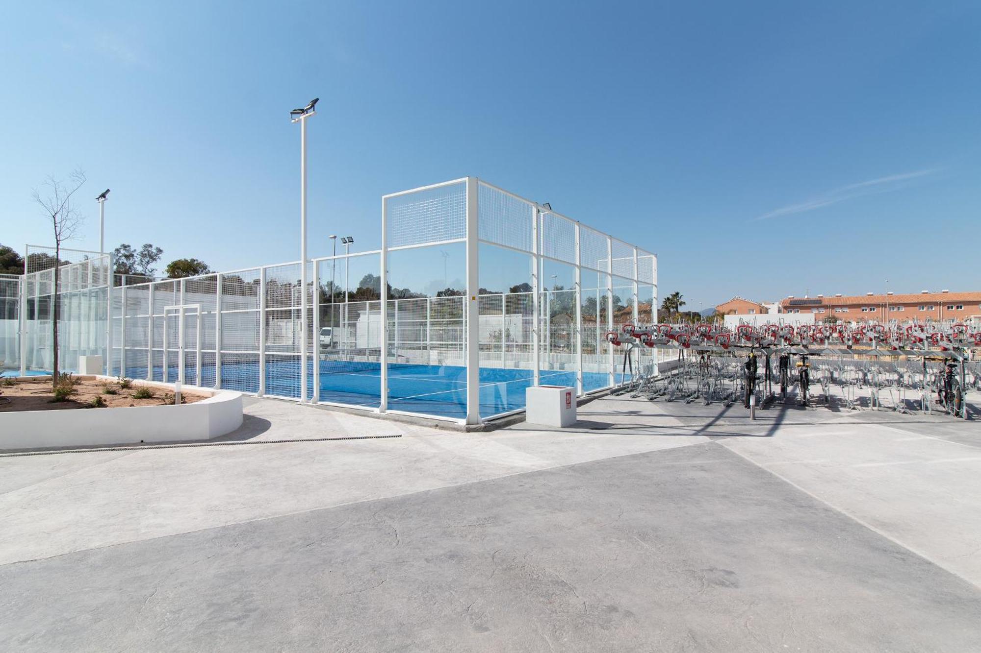 Global Properties, Apartamento Con Terraza Y Vistas Al Mar Y A La Montana 카넷드버렝구어 외부 사진