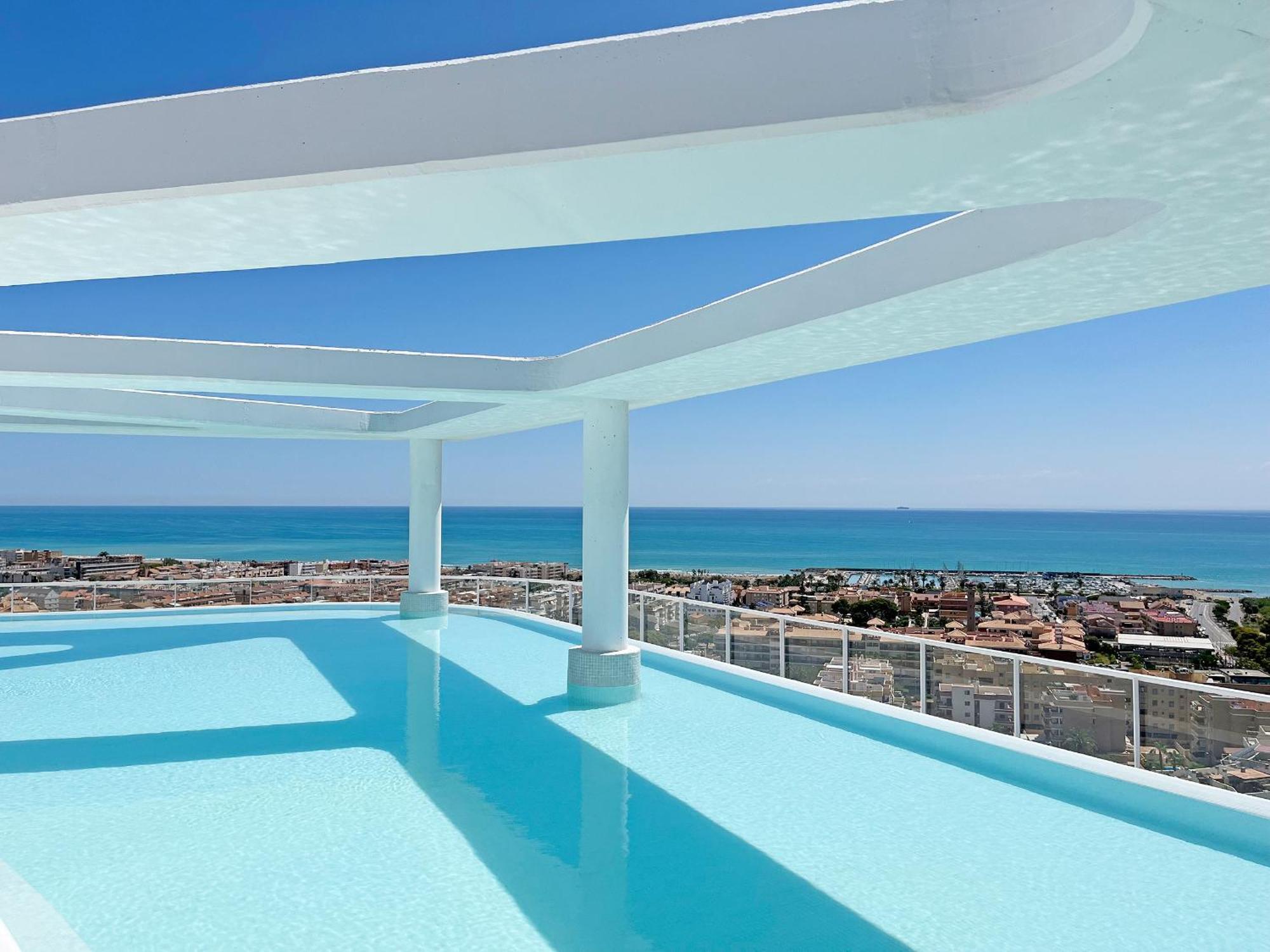 Global Properties, Apartamento Con Terraza Y Vistas Al Mar Y A La Montana 카넷드버렝구어 외부 사진