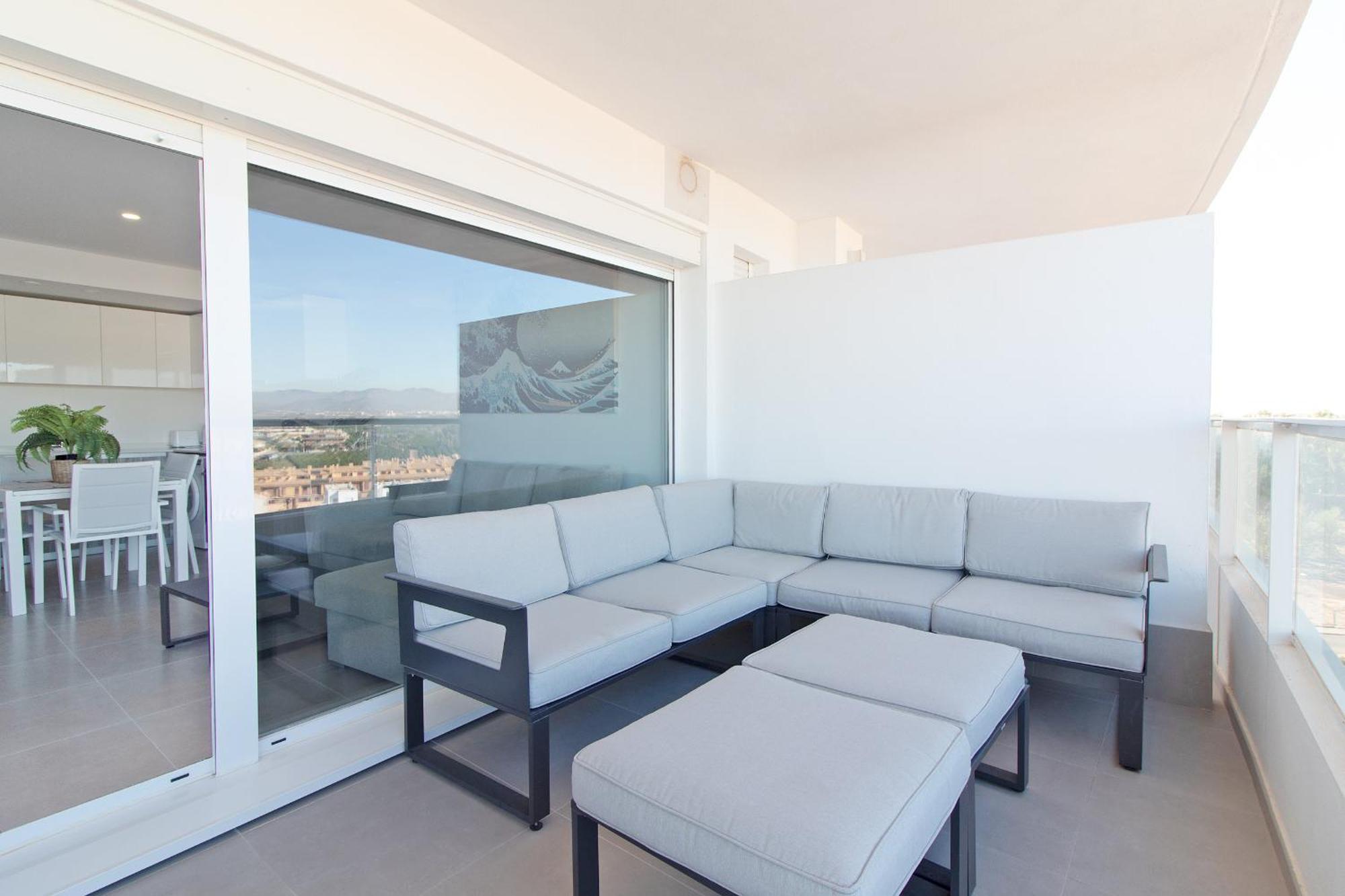 Global Properties, Apartamento Con Terraza Y Vistas Al Mar Y A La Montana 카넷드버렝구어 외부 사진